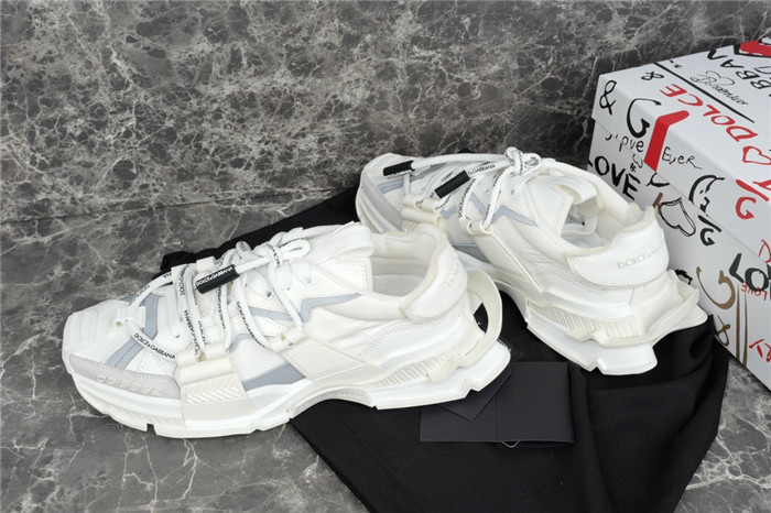 DG SNEAKER