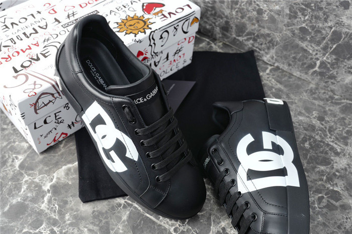 DG SNEAKER