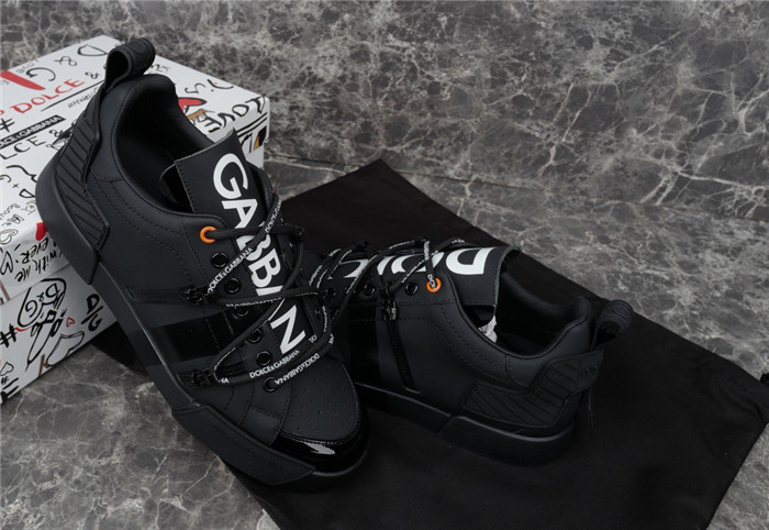 DG SNEAKER