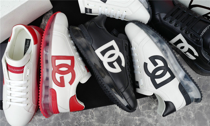DG SNEAKER