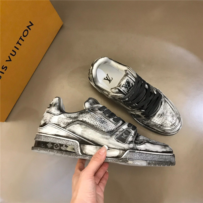 LUSV SNEAKERS