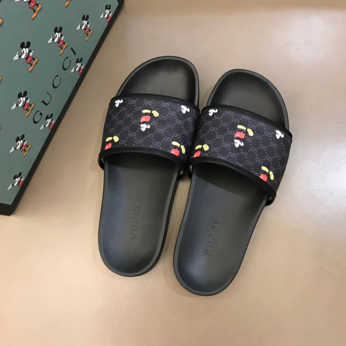 GCI GG Slide Sandal