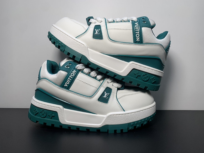 LUSV SNEAKERS