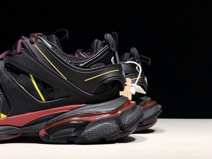 BALCIA Track SNEAKER