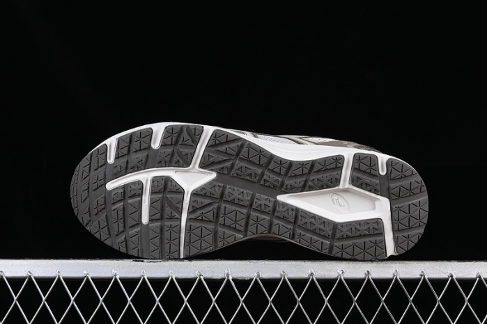 As*ic*s jog 100 s 