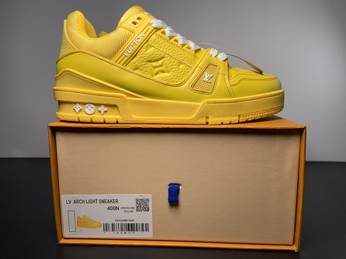 LUSV SNEAKERS