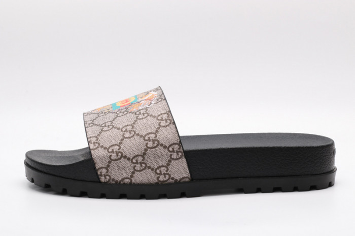 GCI GG Slide Sandal