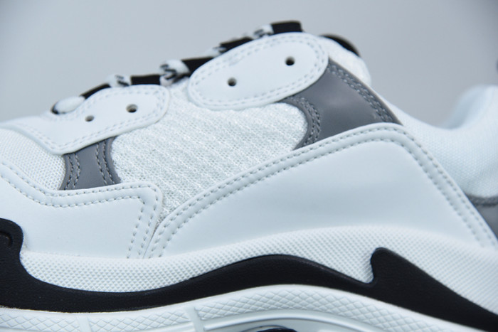 BALCIA Triple S Sneaker