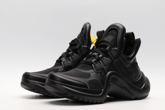 LUSV SNEAKERS