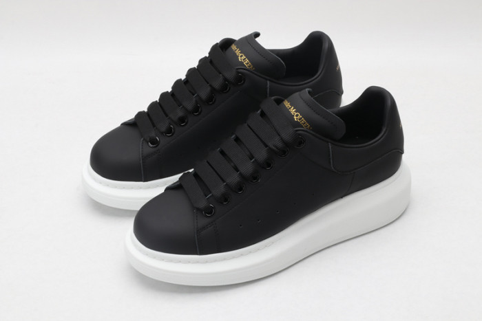 ALEXMQ Sneakers