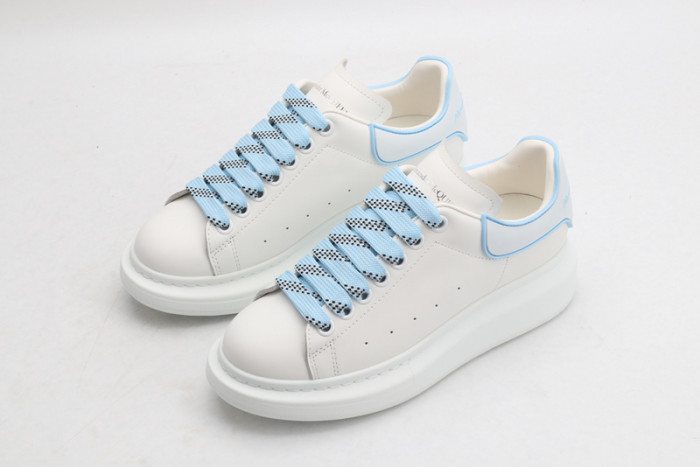 ALEXMQ Sneakers