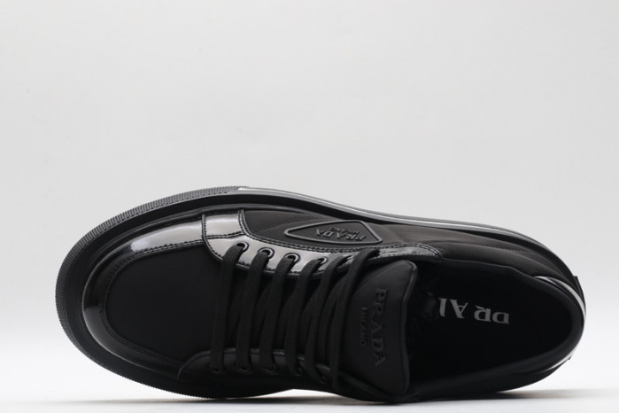 PRDA Sneaker