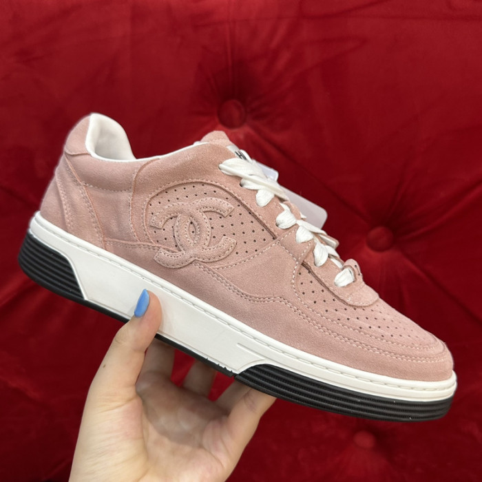 CHNL Sneaker