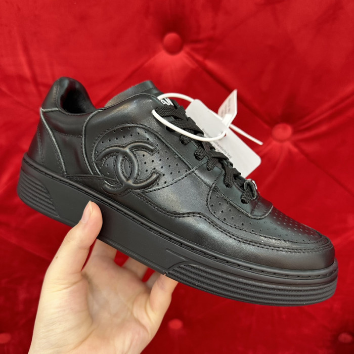 CHNL Sneaker