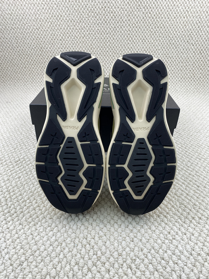 PRDA Sneaker