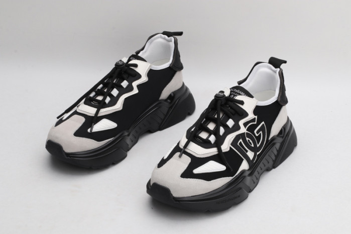DG SNEAKER