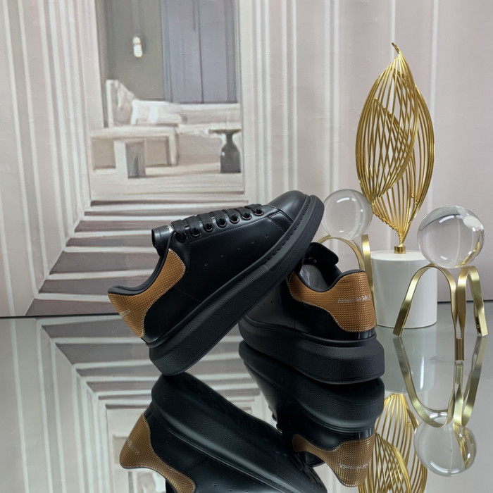 ALEXMQ Sneakers