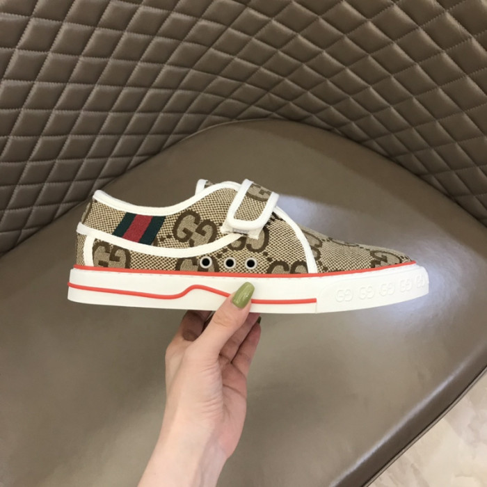 GCI SNEAKER