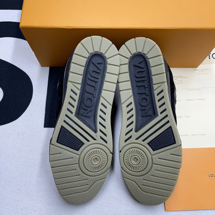 LUSV SNEAKERS
