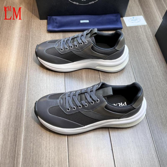 PRDA Sneaker