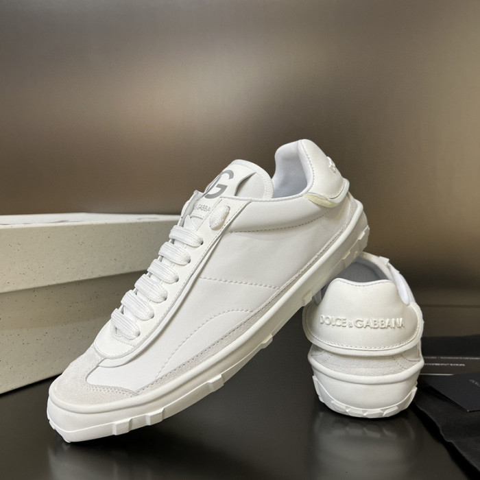 DG SNEAKER