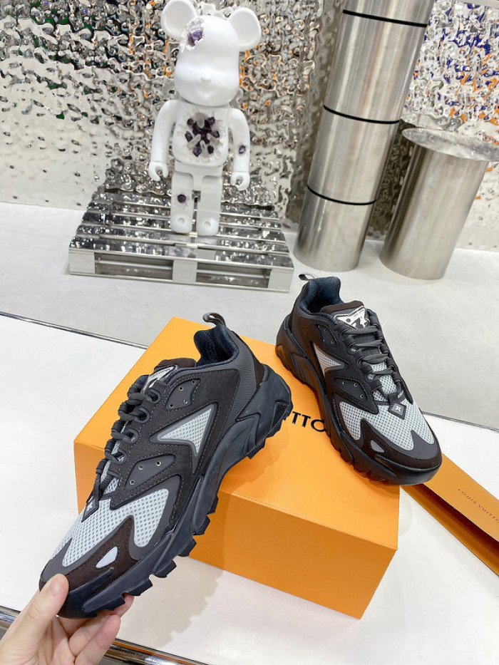 LUSV SNEAKERS