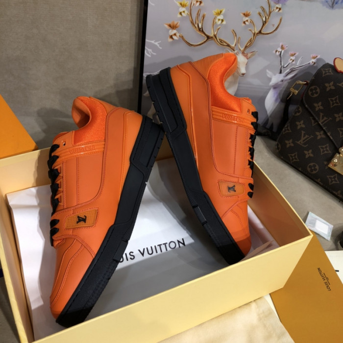 LUSV SNEAKERS