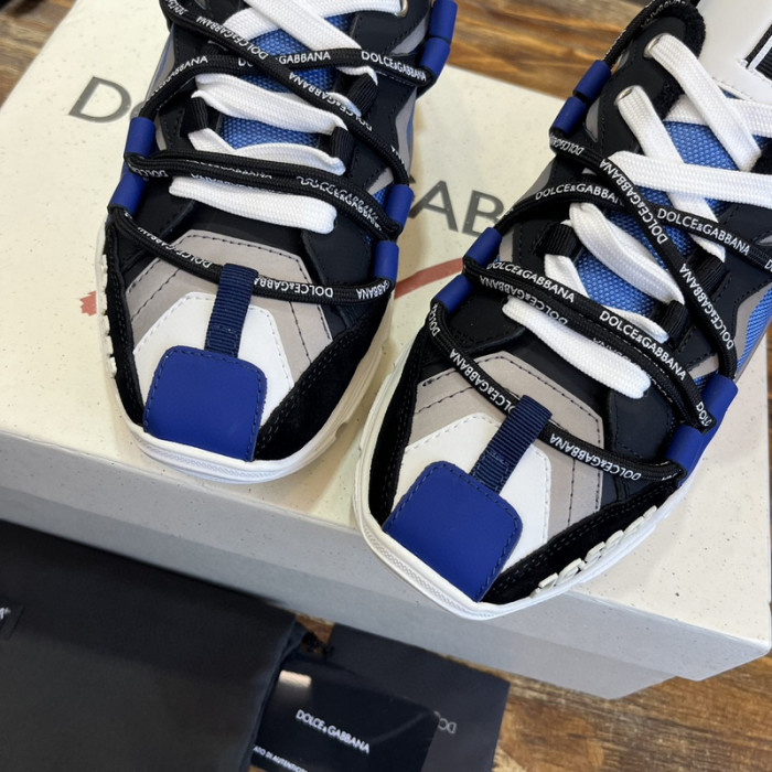 DG SNEAKER