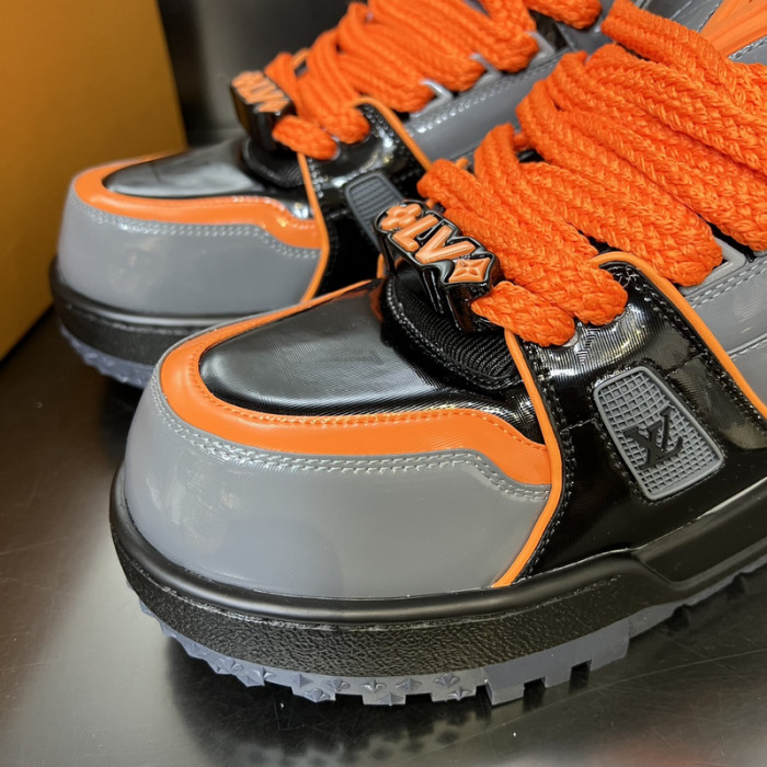LUSV SNEAKERS