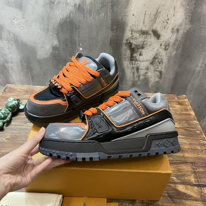 LUSV SNEAKERS
