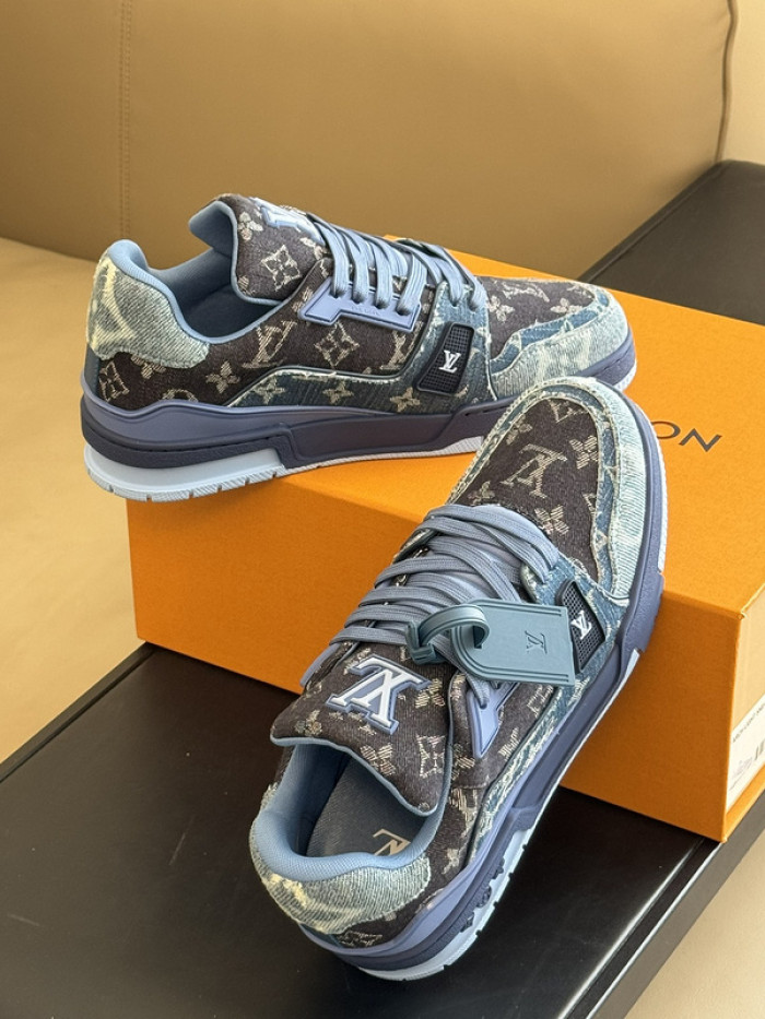 LUSV SNEAKERS