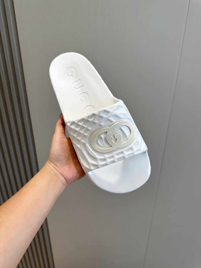GCI GG Slide Sandal