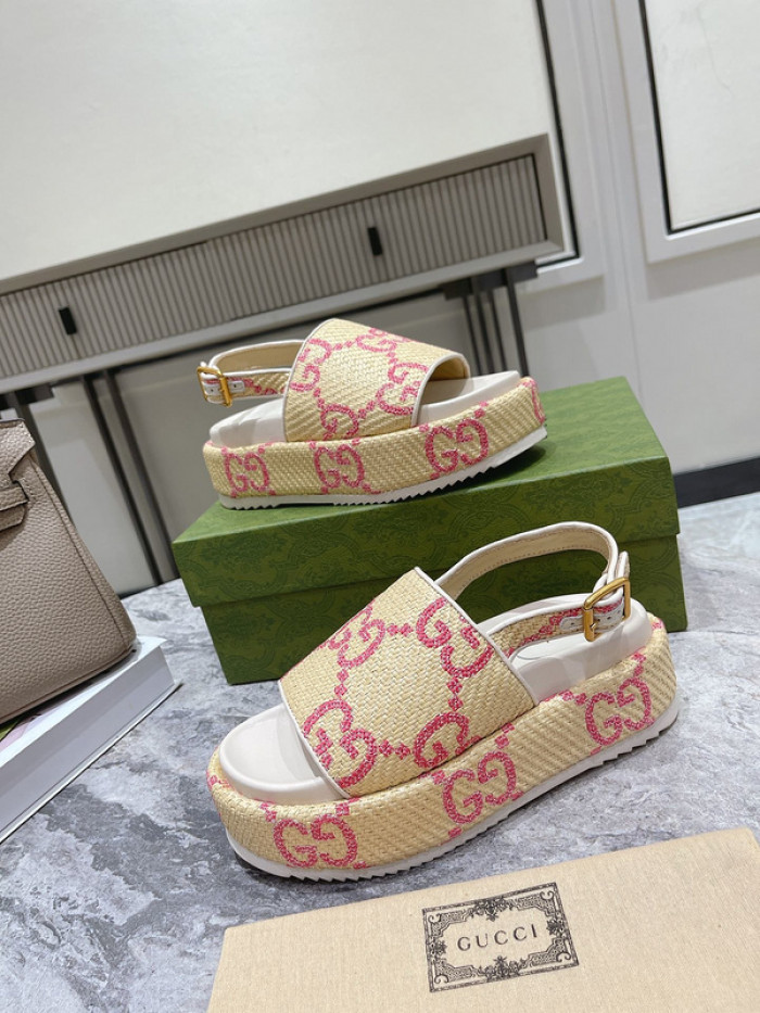 GCI GG Slide Sandal