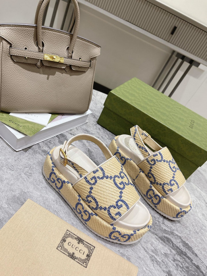 GCI GG Slide Sandal