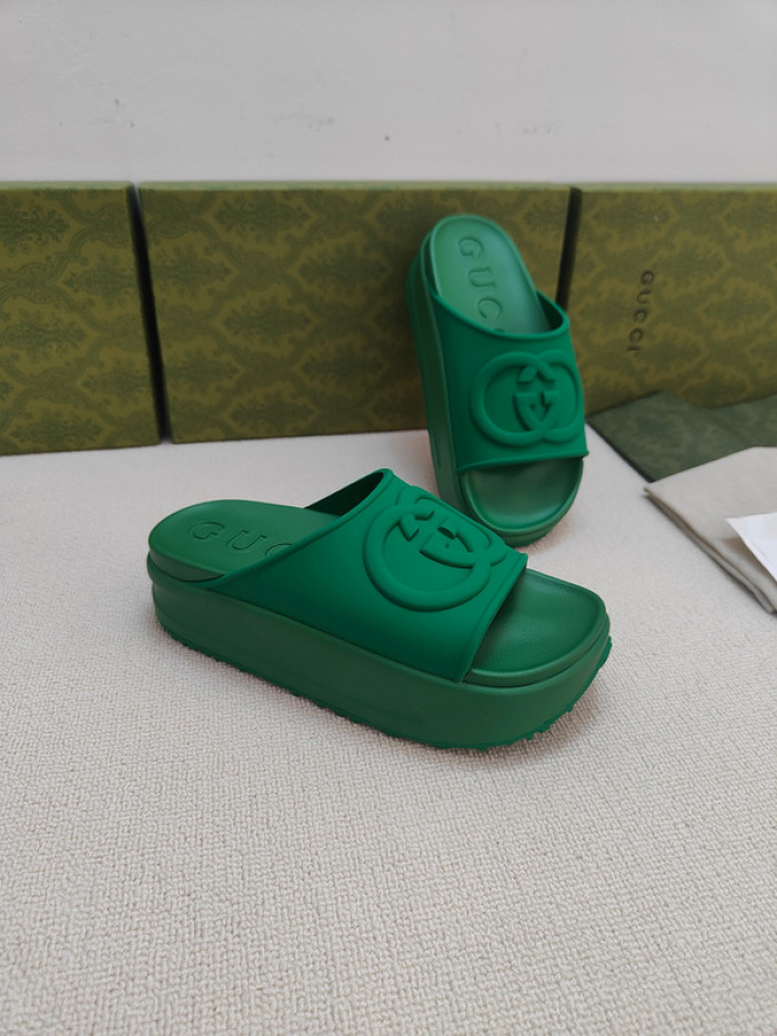 GCI GG Slide Sandal