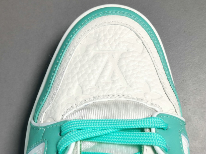 LUSV SNEAKERS