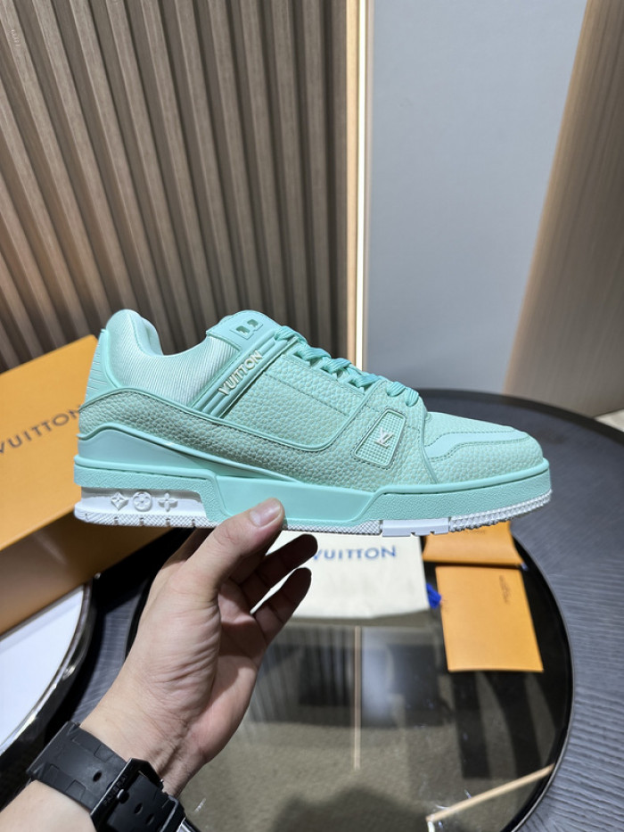 LUSV SNEAKERS