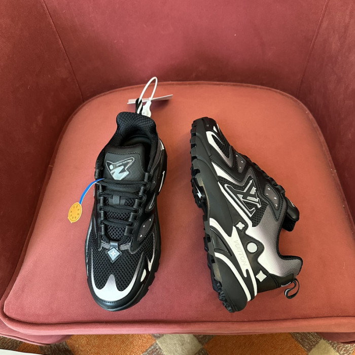 LUSV SNEAKERS