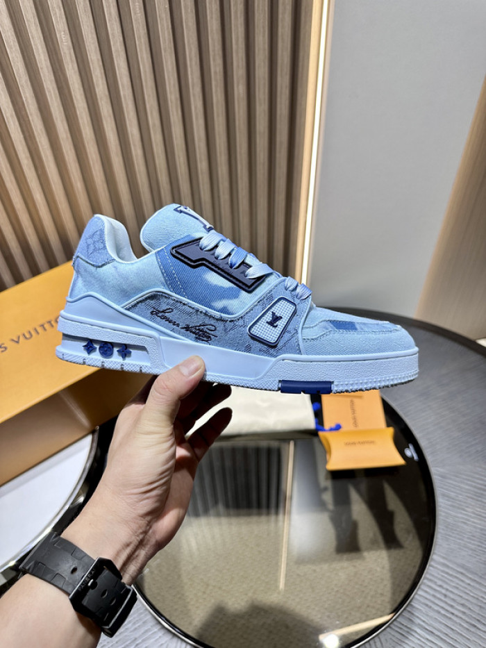 LUSV SNEAKERS