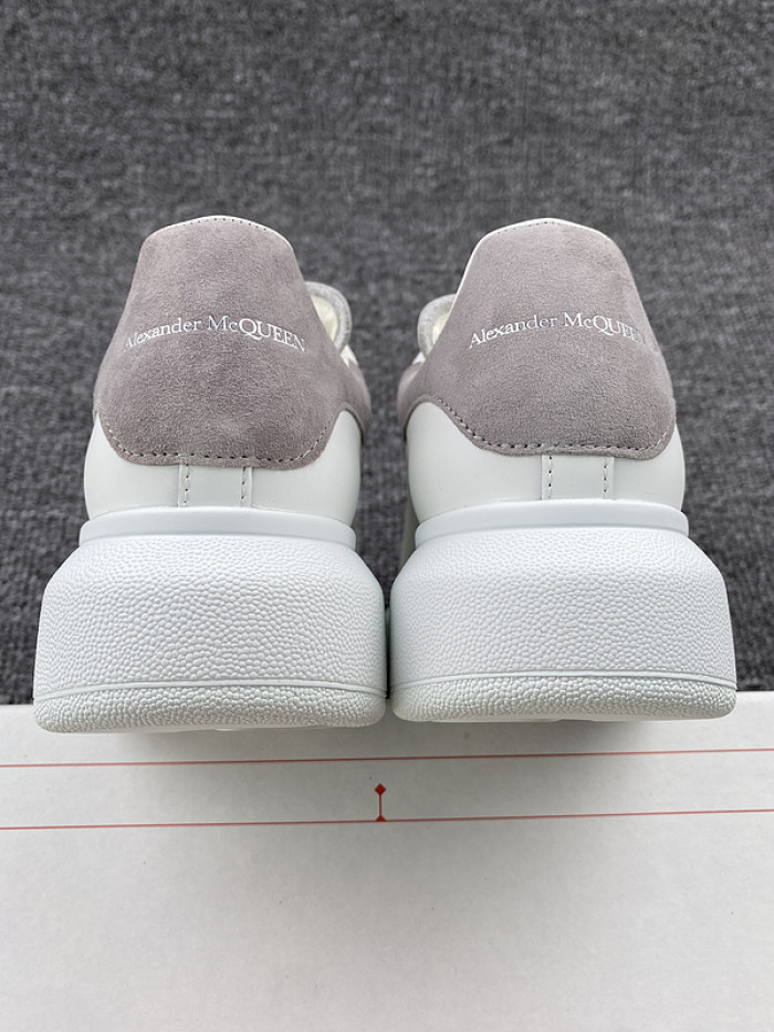 ALEXMQ Sneakers