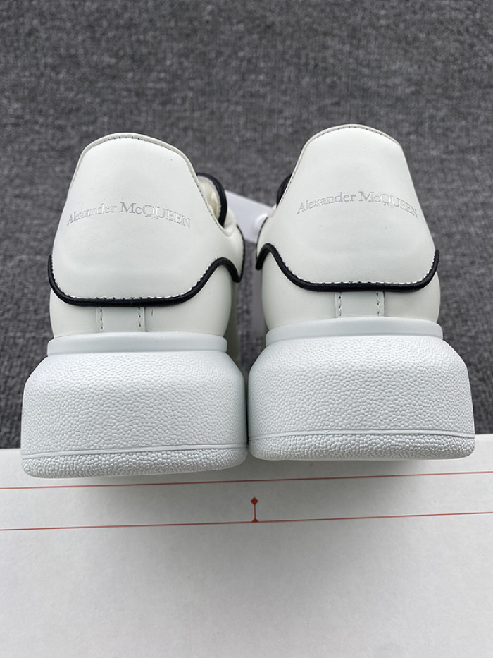 ALEXMQ Sneakers