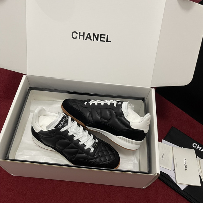 CHNL Sneaker