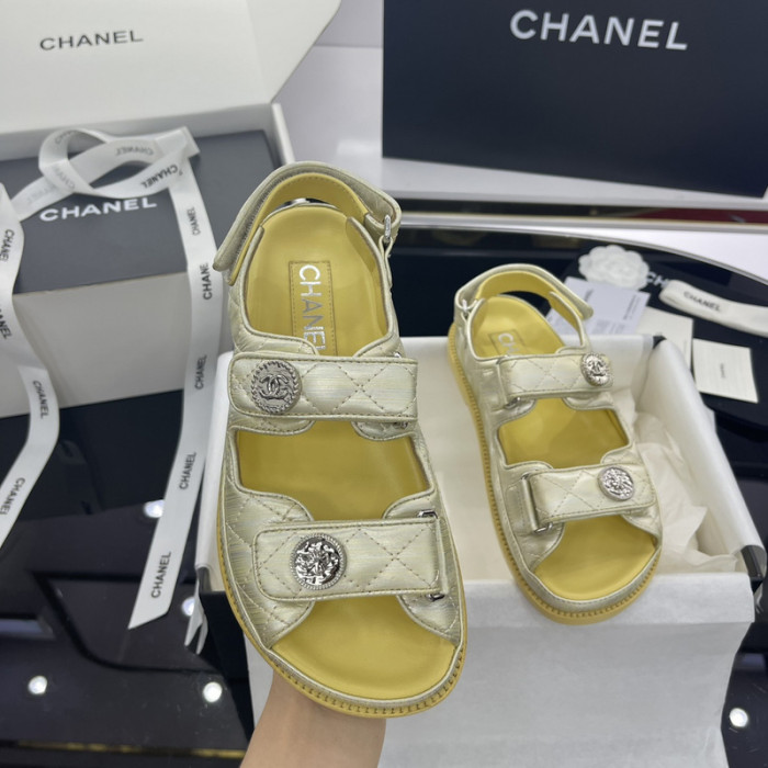 CN Slide Sandal