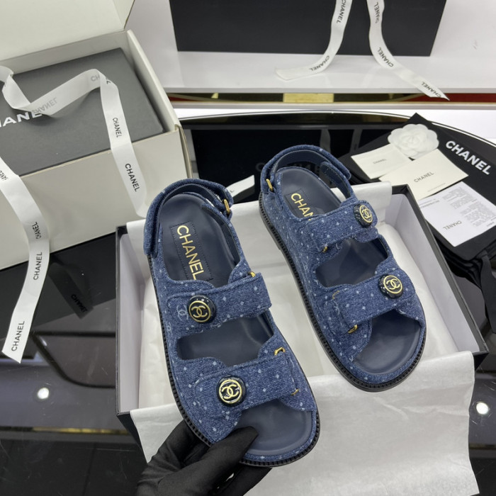 CN Slide Sandal