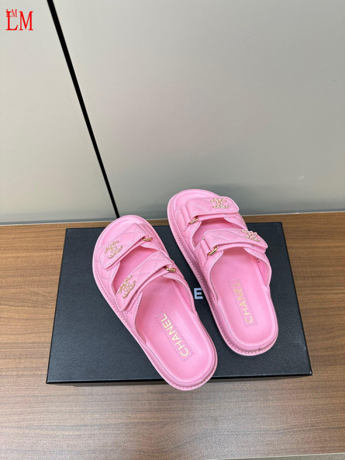 CN Slide Sandal