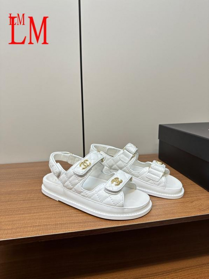 CN Slide Sandal