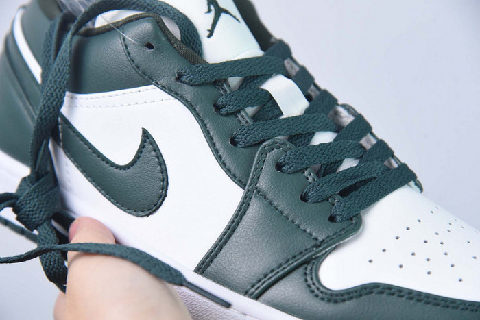 Air Jordan 1 Low Galactic Jade DC0774-113
