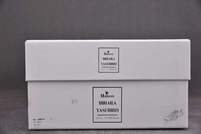 MAISON MIHARA YASUHIRO
