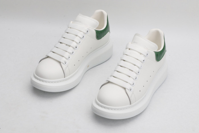 ALEXMQ Sneakers