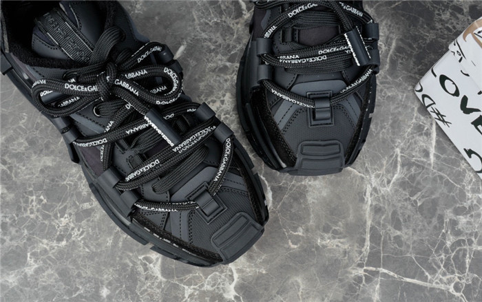 DG SNEAKER